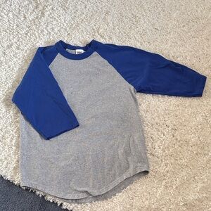 Medium Raglan Baseball Tee - Gray & Blue
